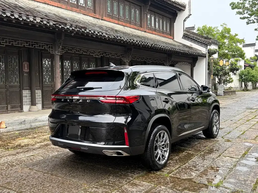 Exeed Lingyun 2024 из CN, фото 9