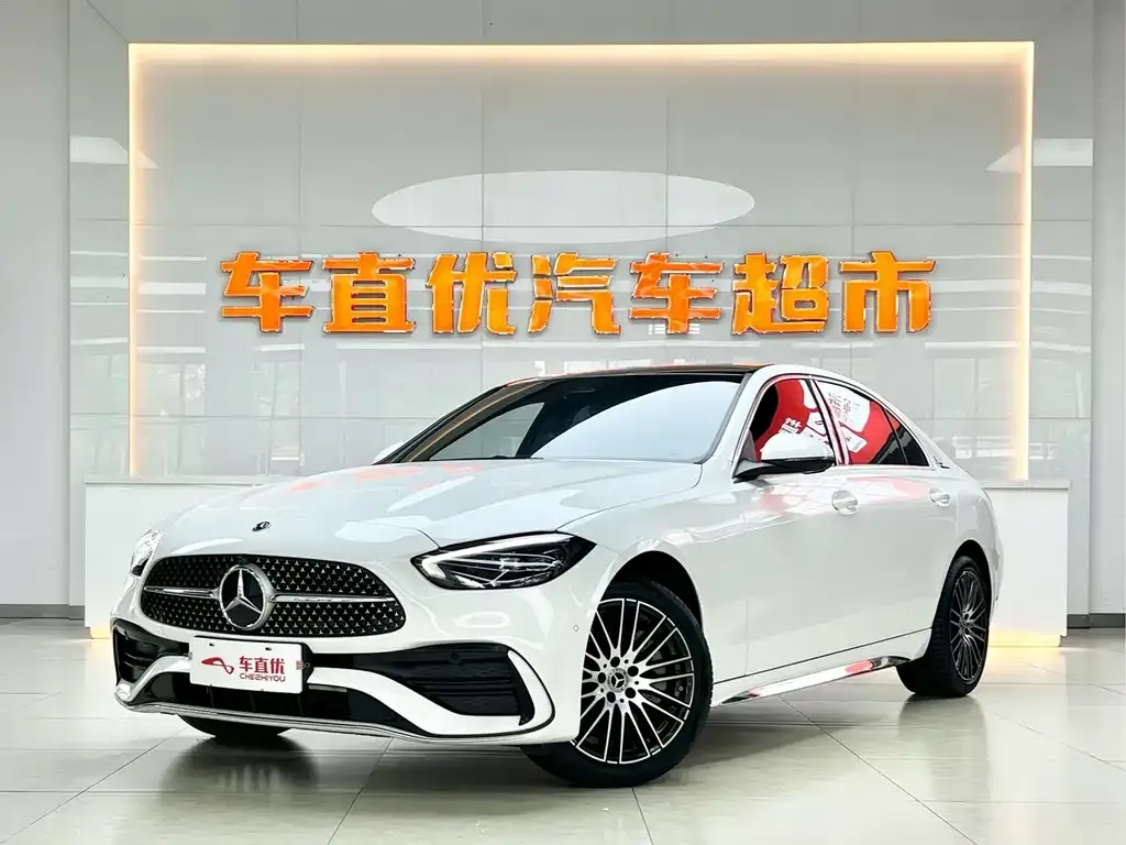 Mercedes-Benz C-Class — фото 1