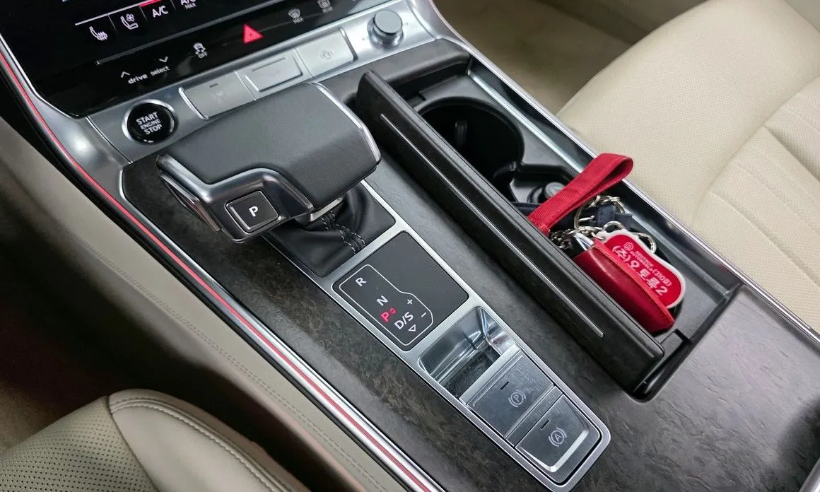 Audi A6 2021 из KR, фото 10