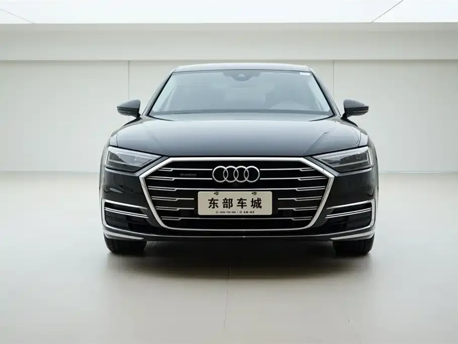 Audi A8 — фото 2