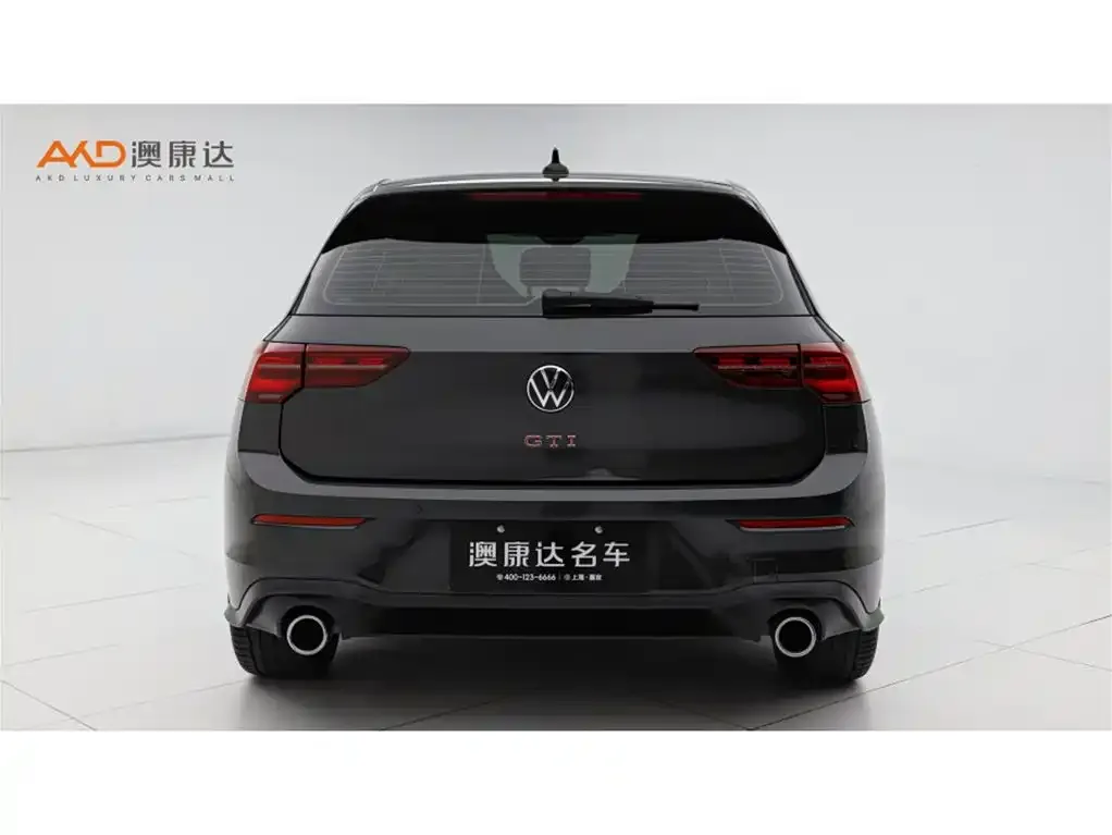 Volkswagen Golf GTI — фото 10