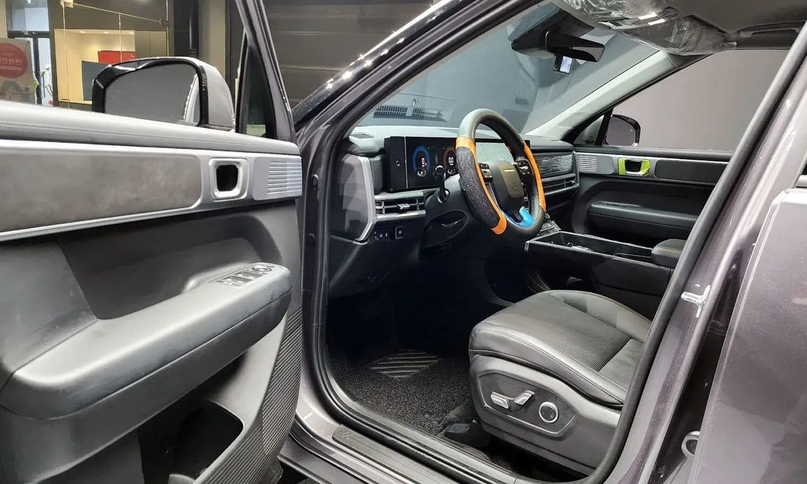 Hyundai Santafe — фото 9