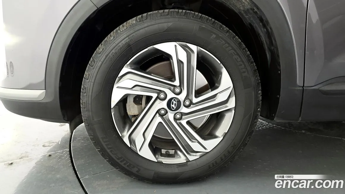 Hyundai Santafe — фото 7