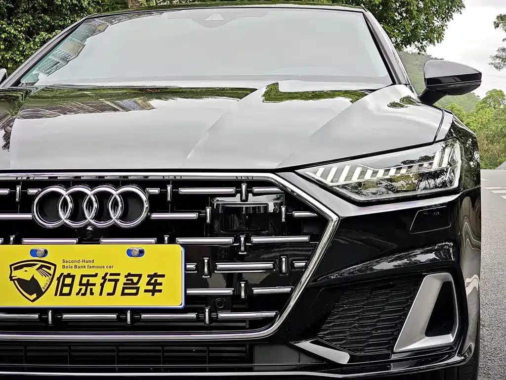 Audi A7L — фото 3