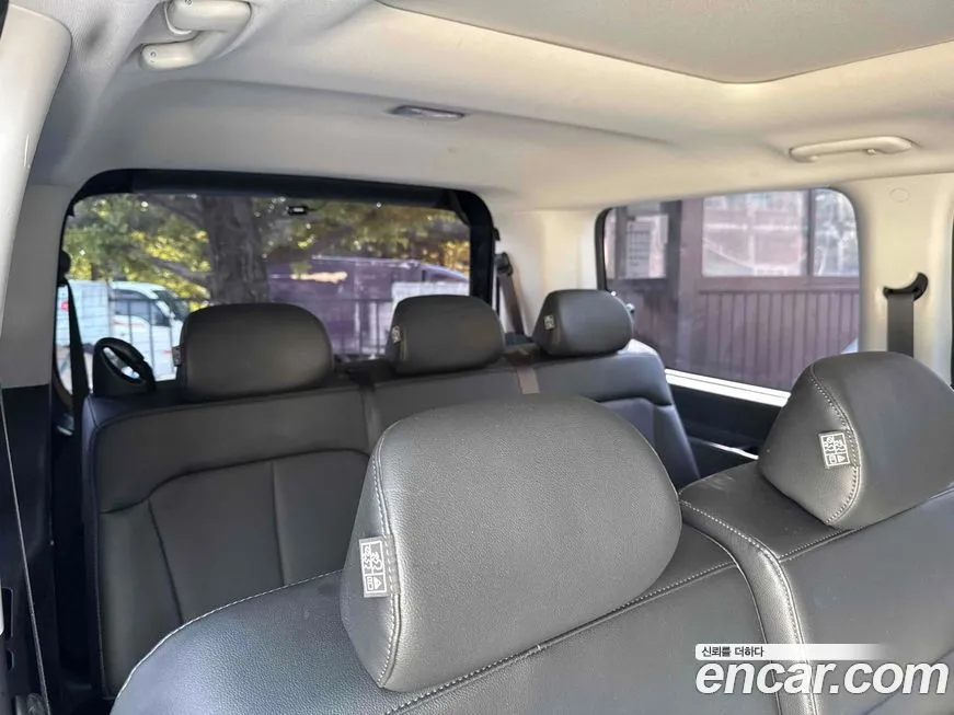 Hyundai Staria — фото 2