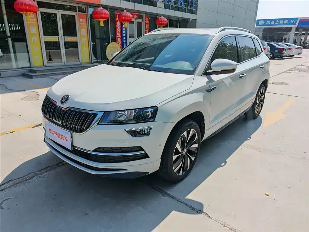 Skoda Karoq — фото 1