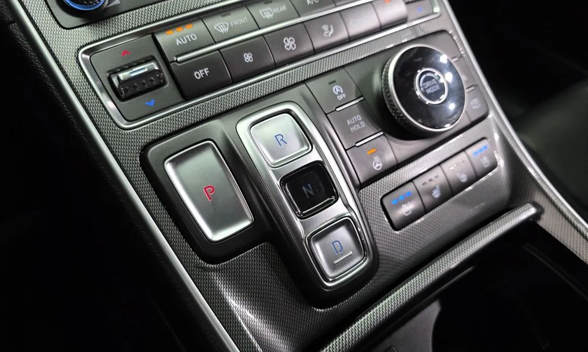 Hyundai Santafe — фото 9
