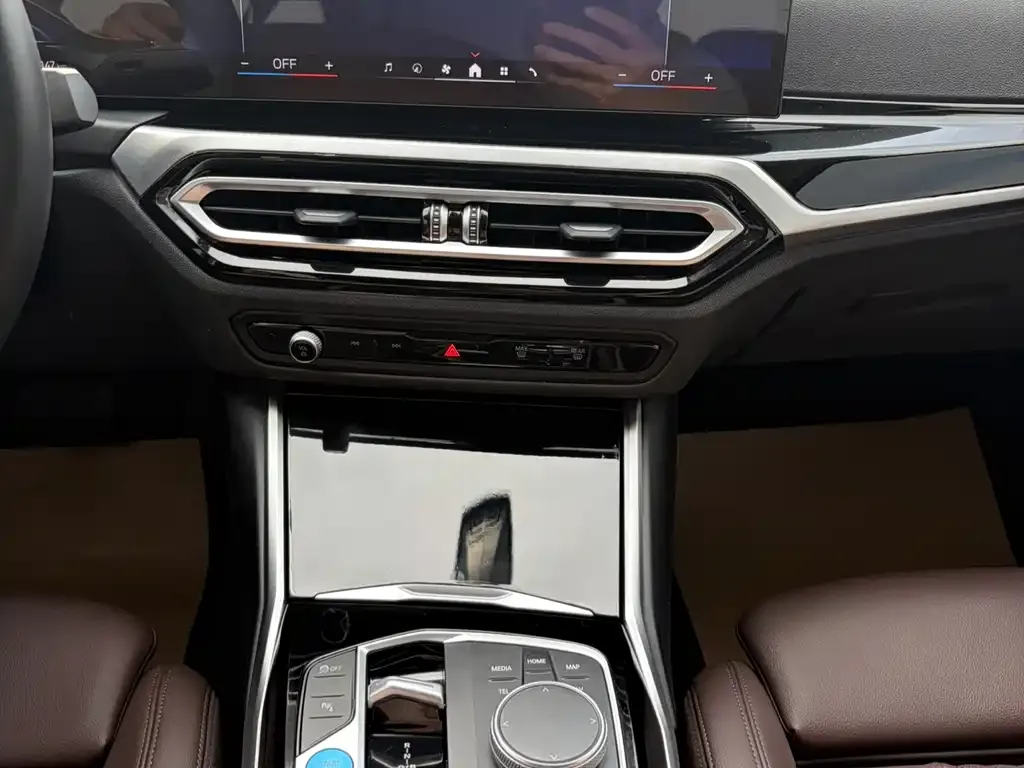 BMW i3 2024 из CN, фото 4