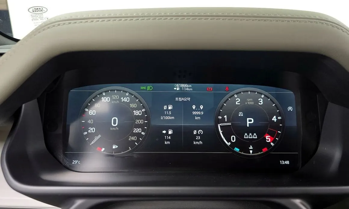 Land Rover Defender 2022 из KR, фото 4