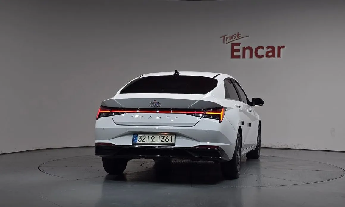 Hyundai AVANTE 2022 из KR, фото 6