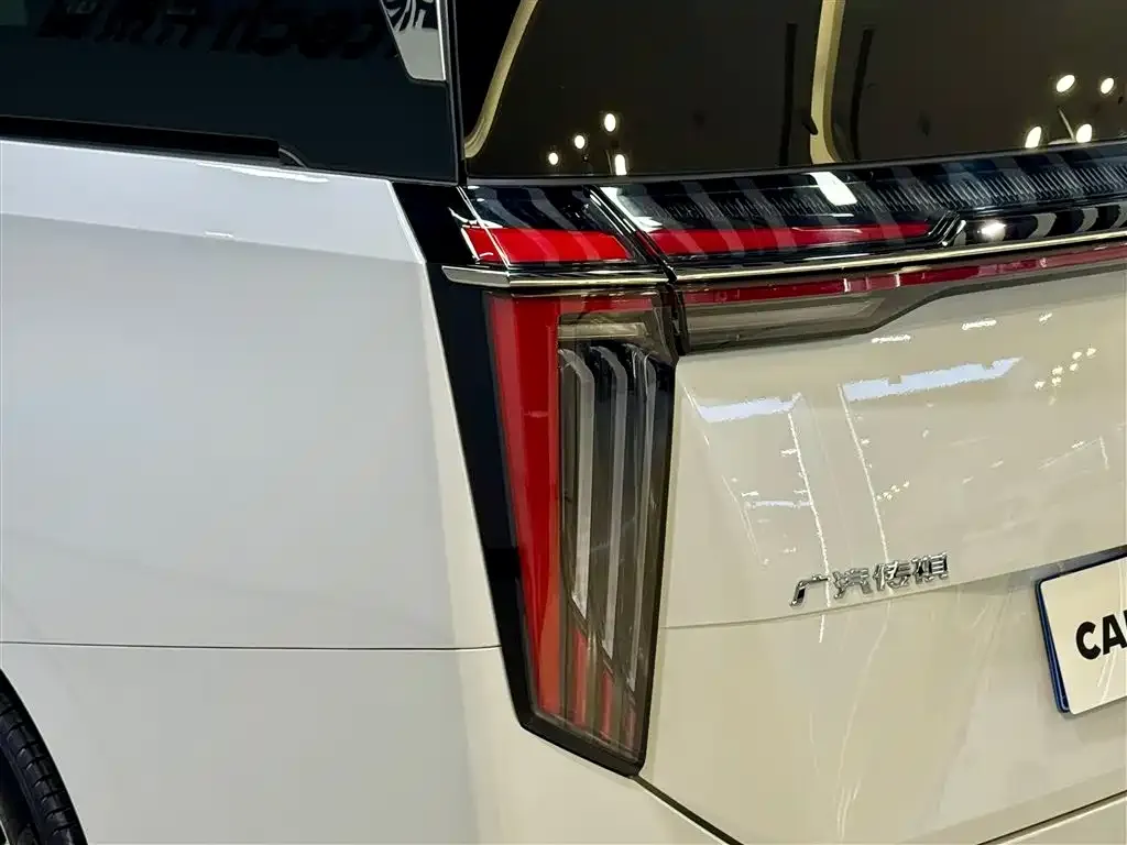 GAC Motor Trumpchi M8 — фото 2