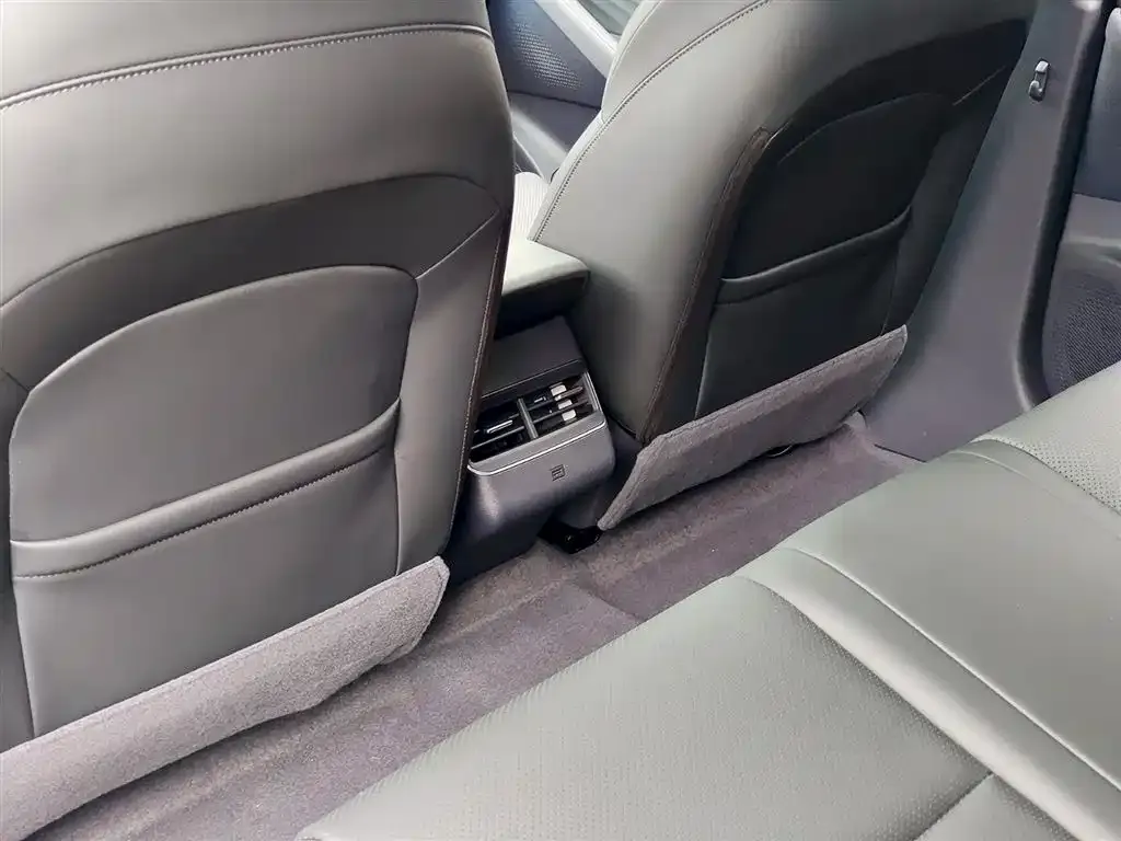 Nissan N6 2026 из CN, фото 2