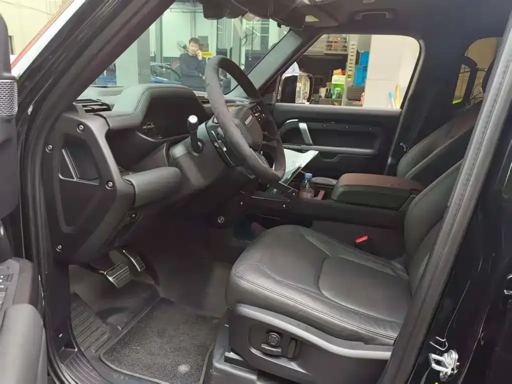 Land Rover Defender 2024 из CN, фото 7