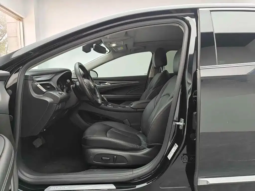 Buick LaCrosse 2023 из CN, фото 5