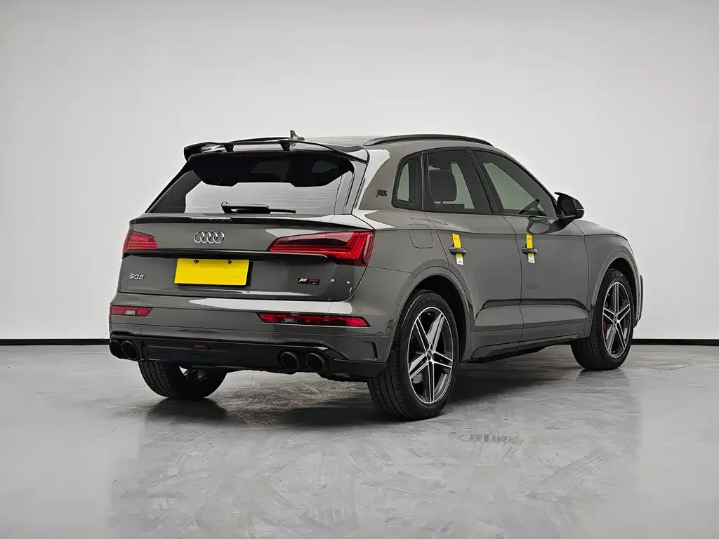 Audi SQ5 2024 из CN, фото 7