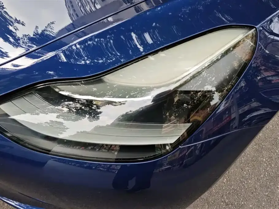 Tesla Model 3 — фото 8