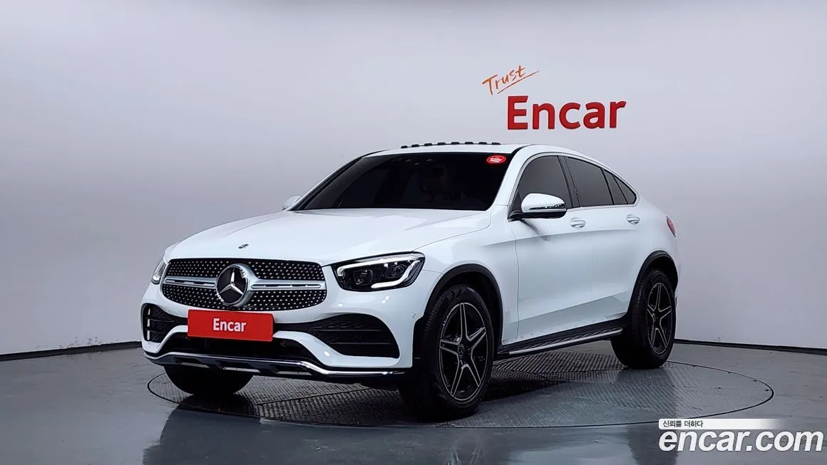 Mercedes-Benz GLC-Class GCL300 4MATIC Coupe 1