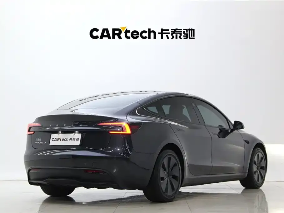 Tesla Model 3 — фото 6