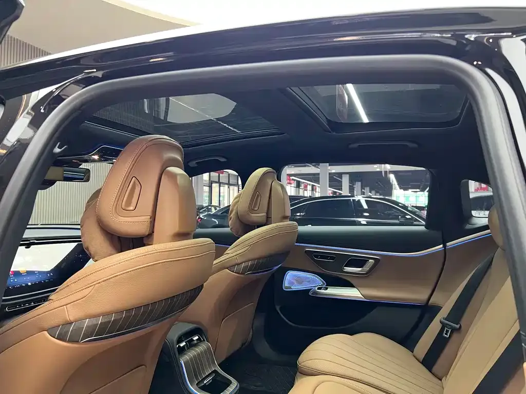 Mercedes-Benz E-Class New Energy — фото 2