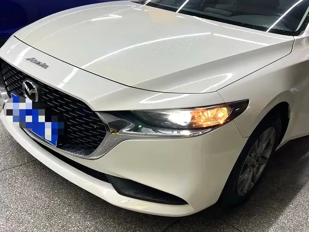 Mazda 3 Axela