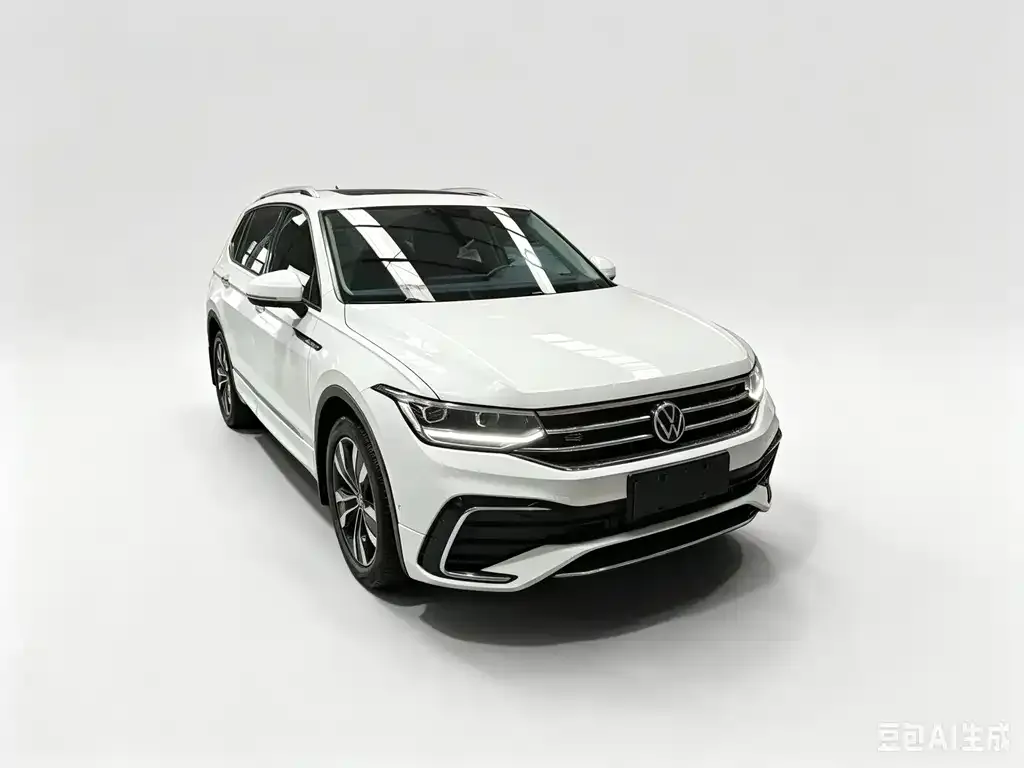 Volkswagen Tiguan L — фото 2