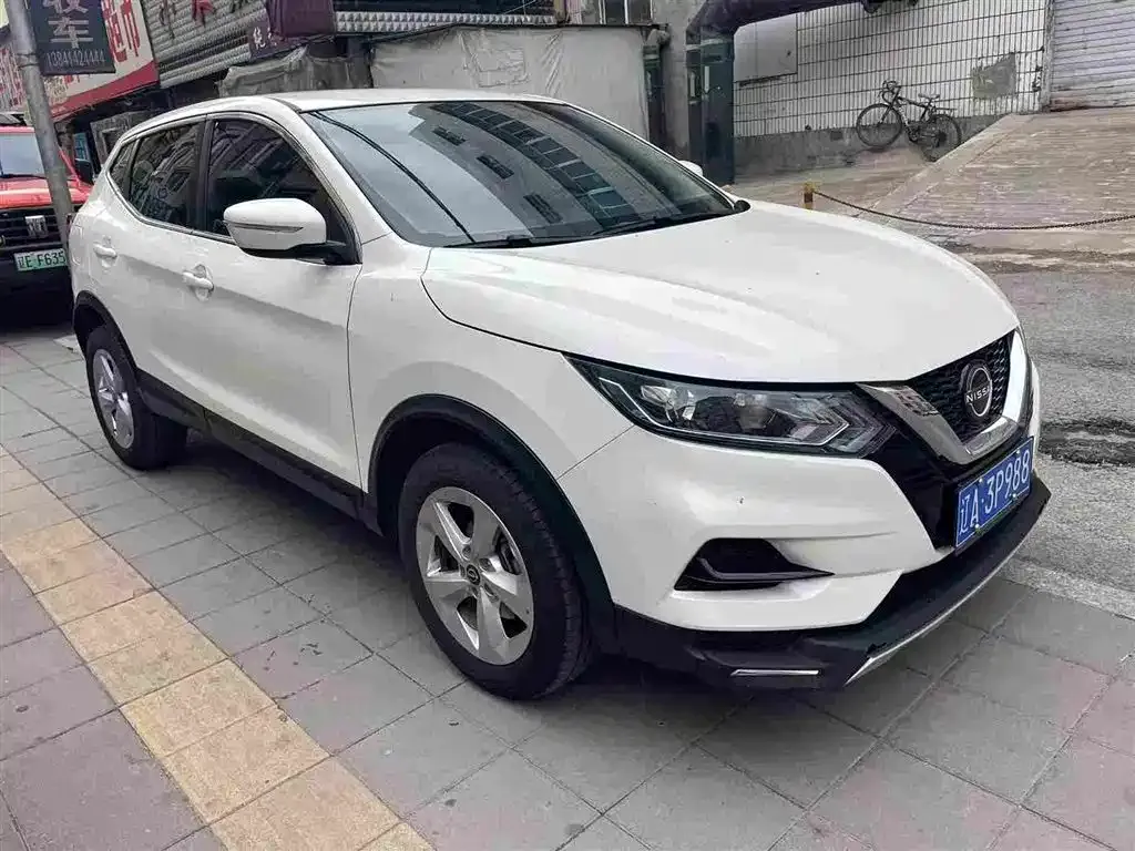 Nissan Qashqai — фото 6