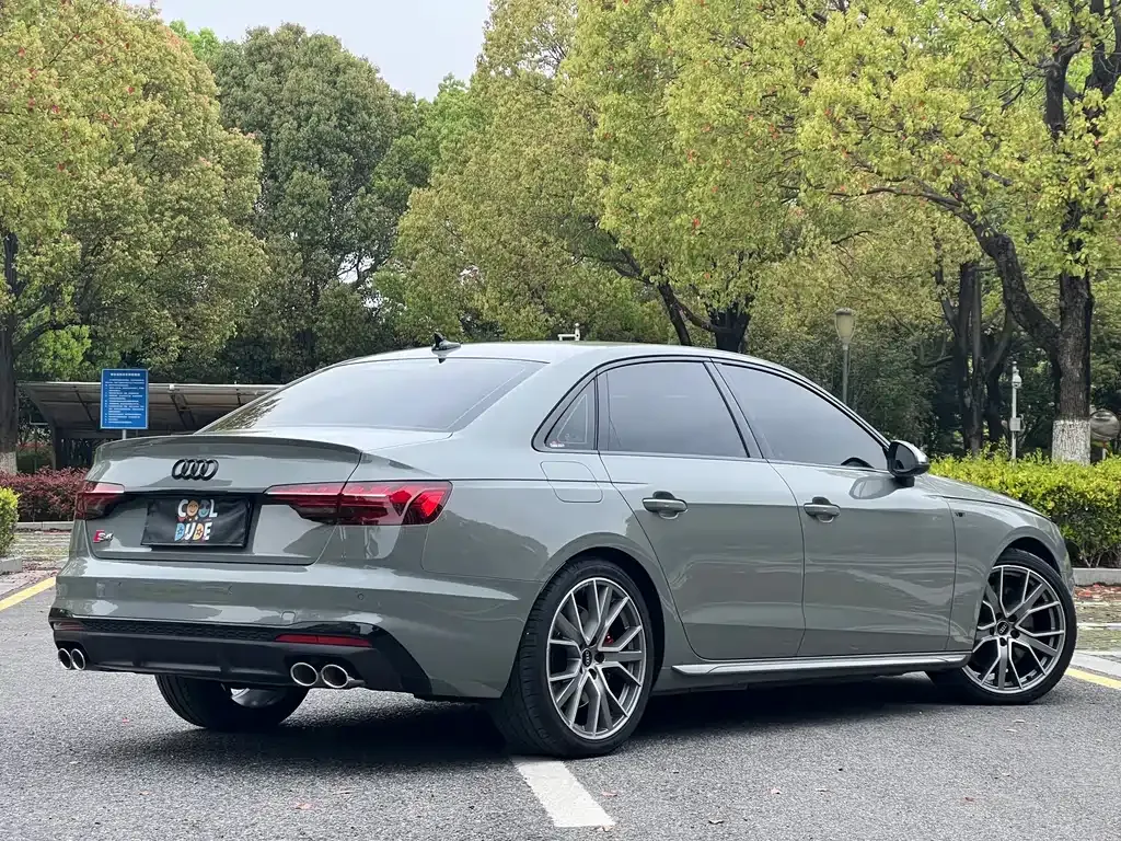 Audi S4 2023 из CN, фото 9