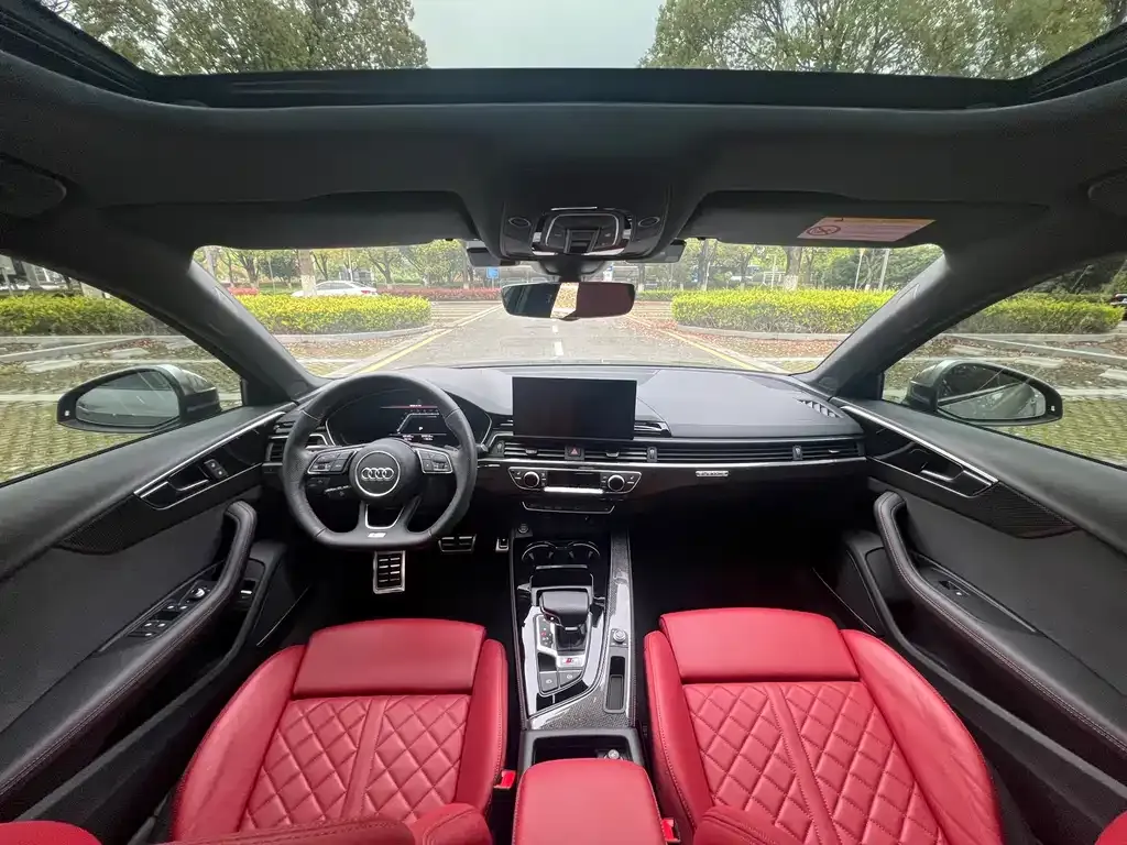 Audi S4 2023 из CN, фото 3