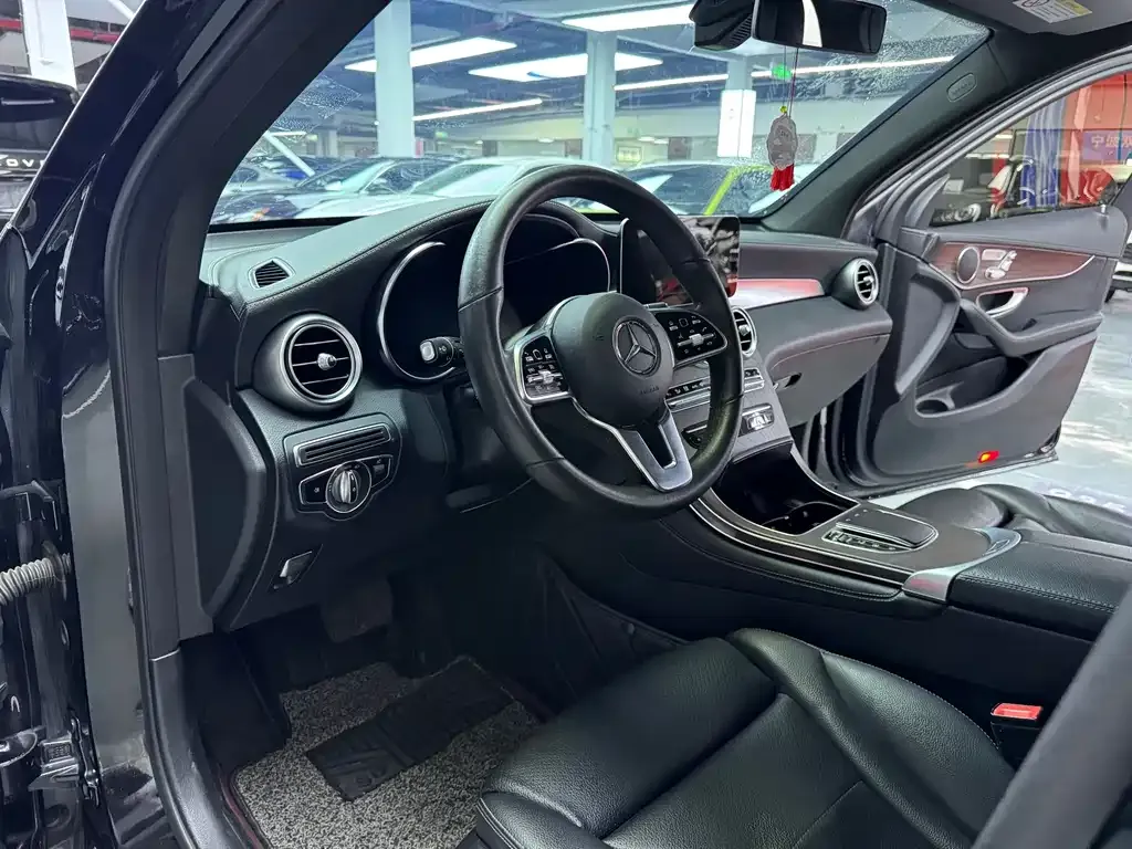 Mercedes-Benz GLC 2022 из CN, фото 7