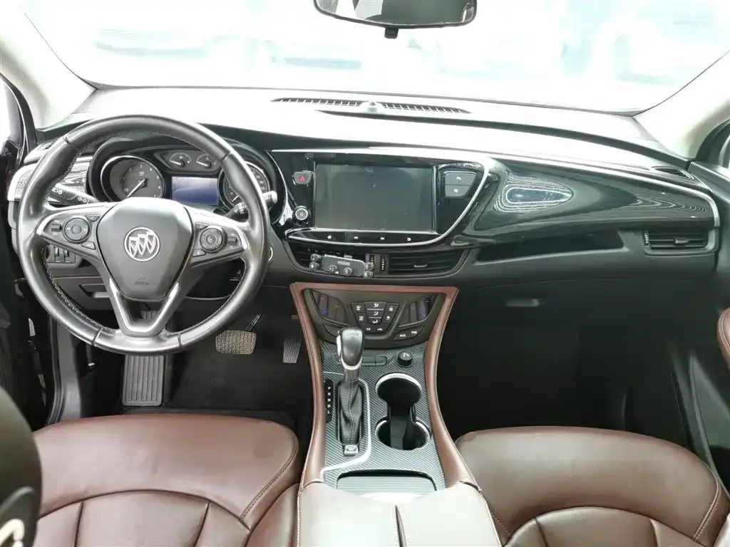 Buick Envision Plus — фото 4