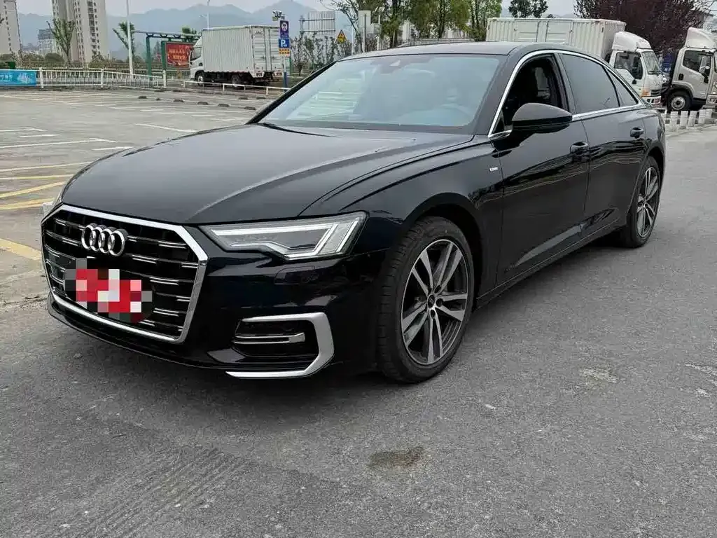Audi A6L — фото 1