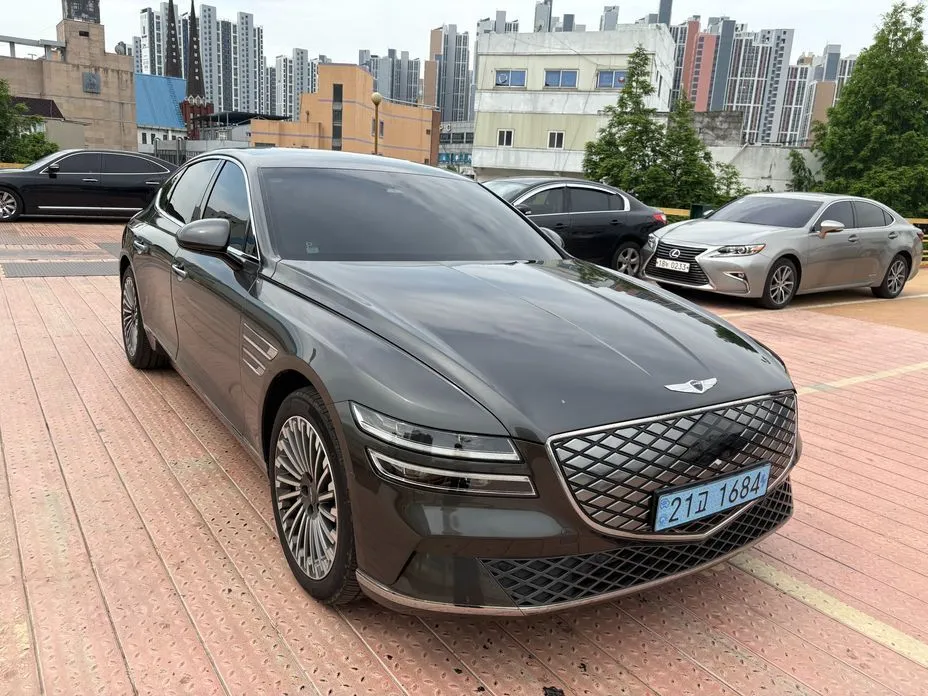 Genesis G80