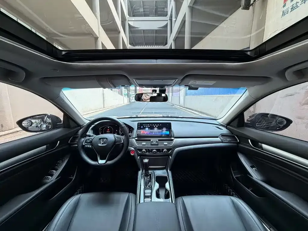 Honda Accord — фото 3