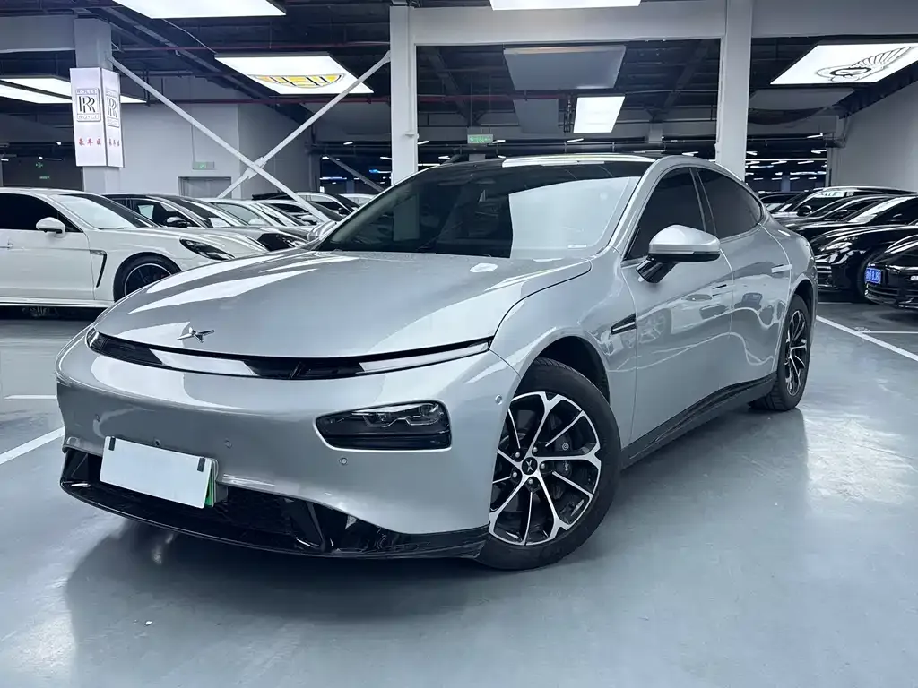XPeng P7