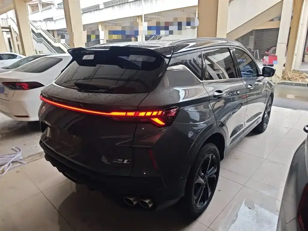 Geely Binyue — фото 10