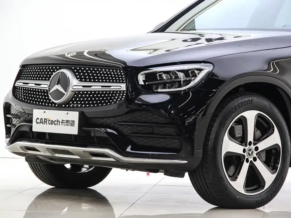 Mercedes-Benz GLC — фото 9