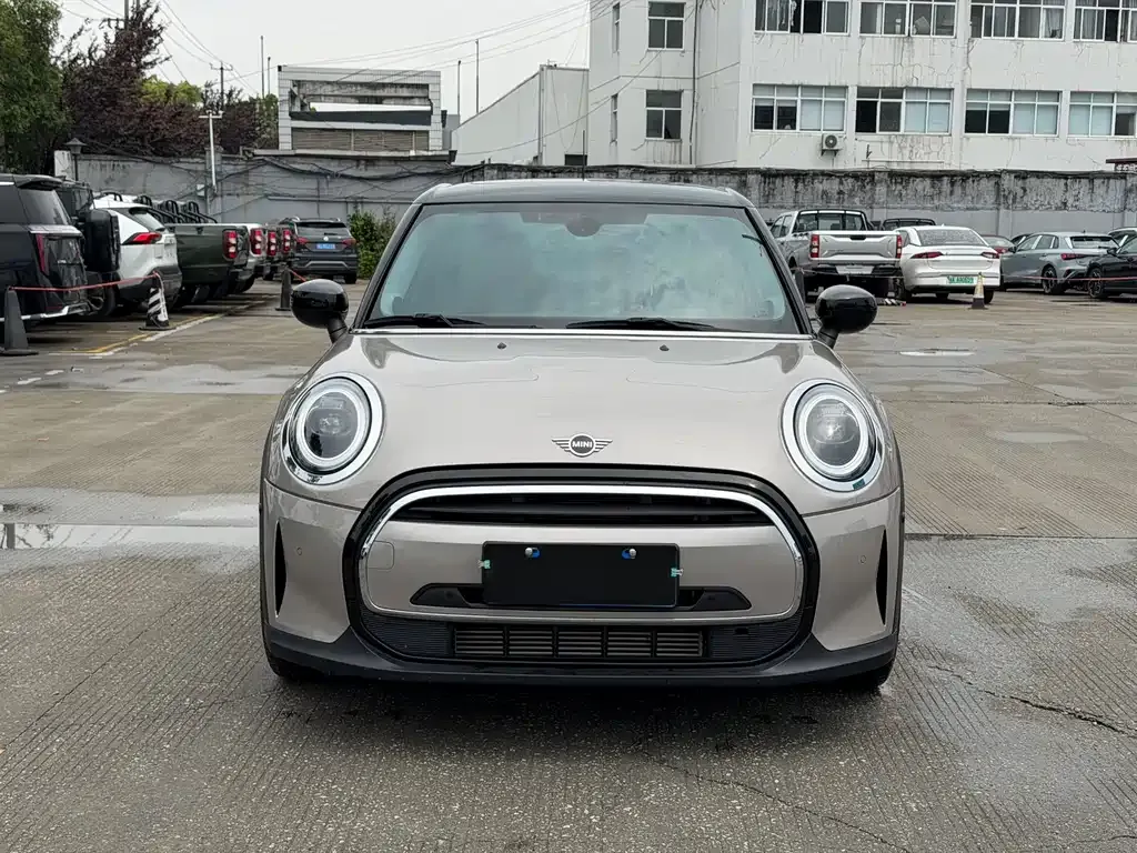 MINI Cooper (3-door) 2024 из CN, фото 4