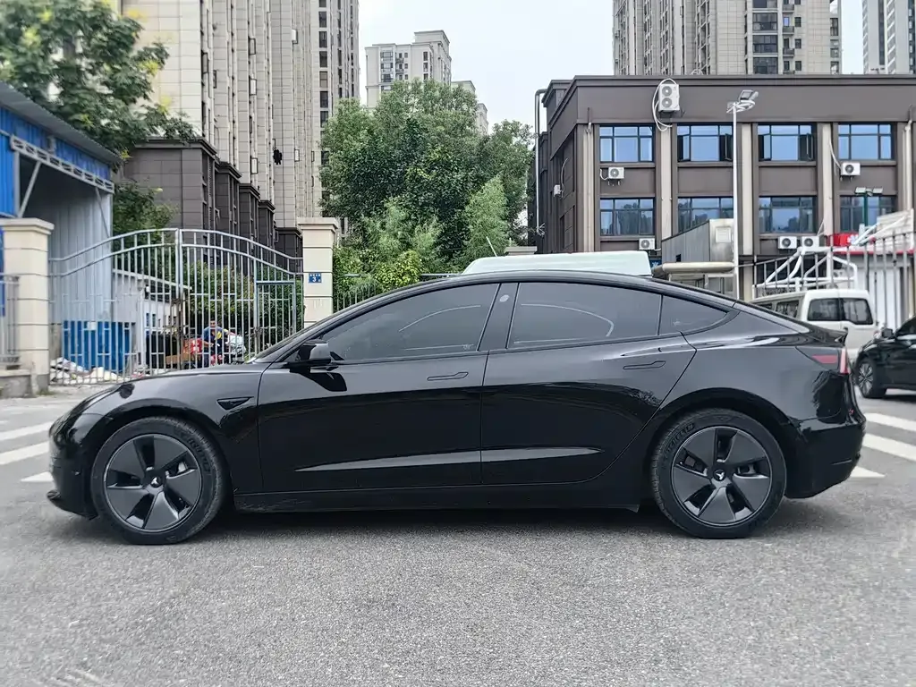 Tesla Model 3 2023 из CN, фото 8