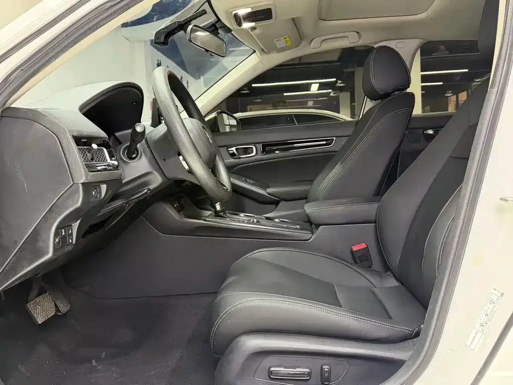 Honda Civic 2023 из CN, фото 3