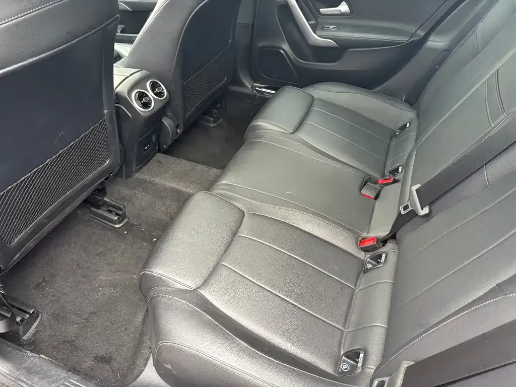 Mercedes-Benz A-Class 2021 из CN, фото 4