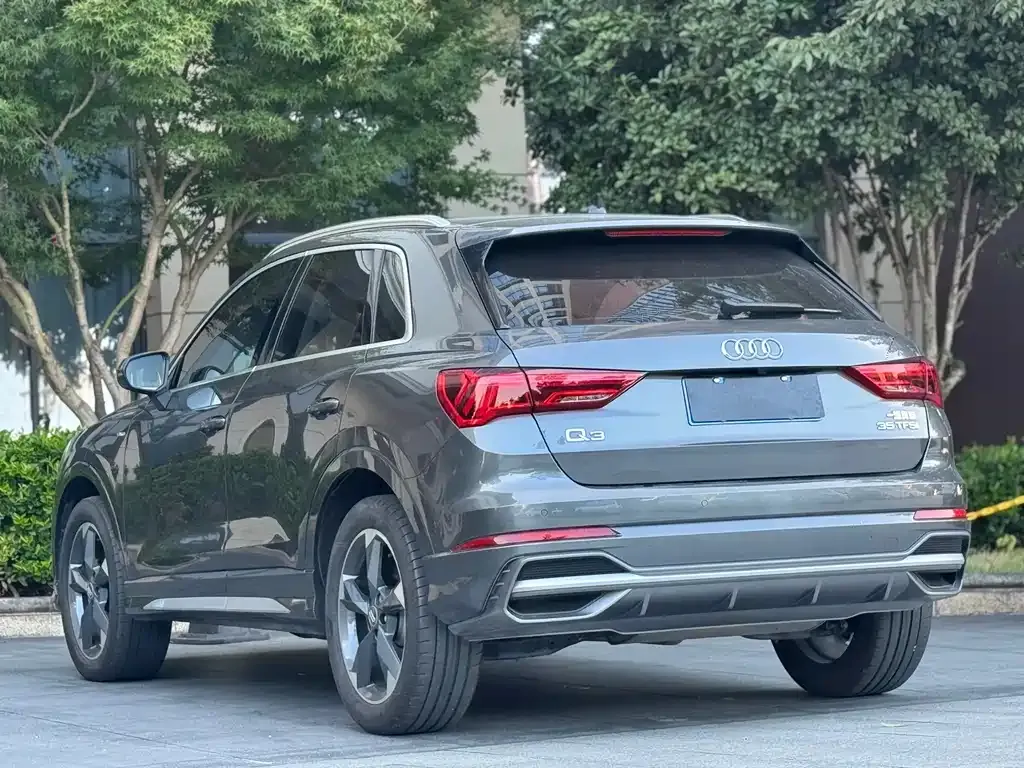 Audi Q3 2021 из CN, фото 4