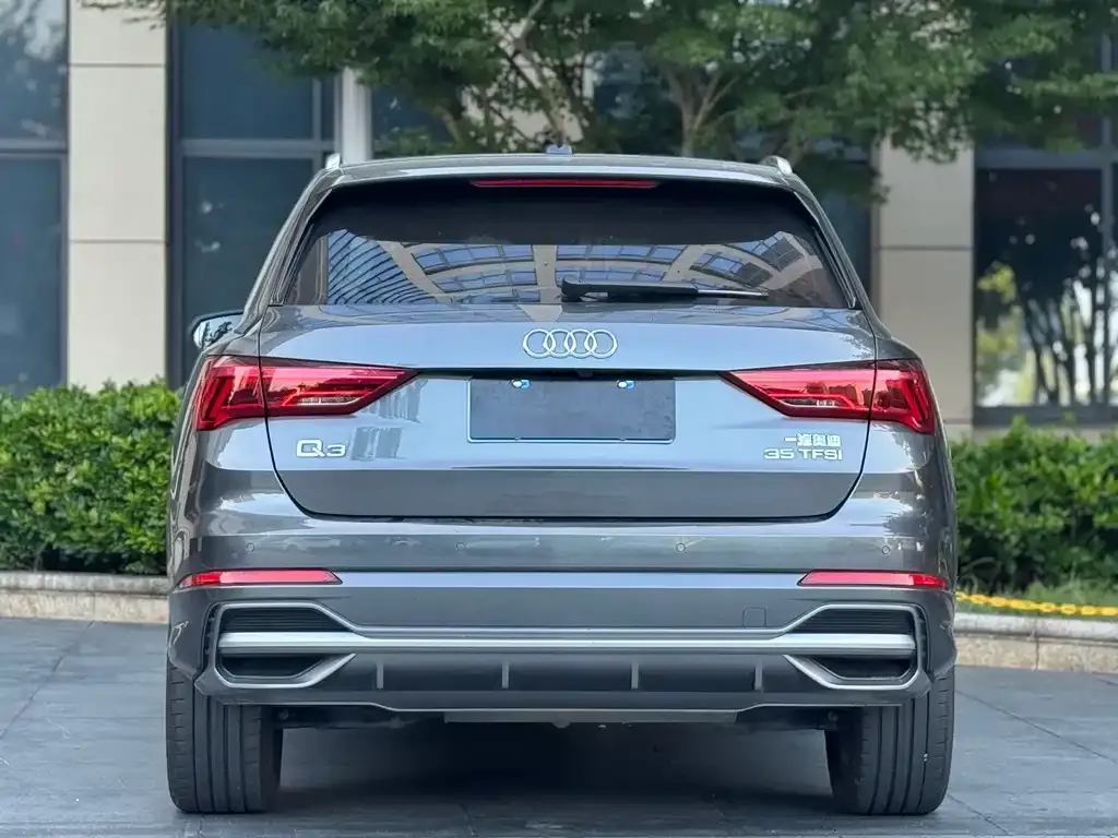 Audi Q3 2021 из CN, фото 9