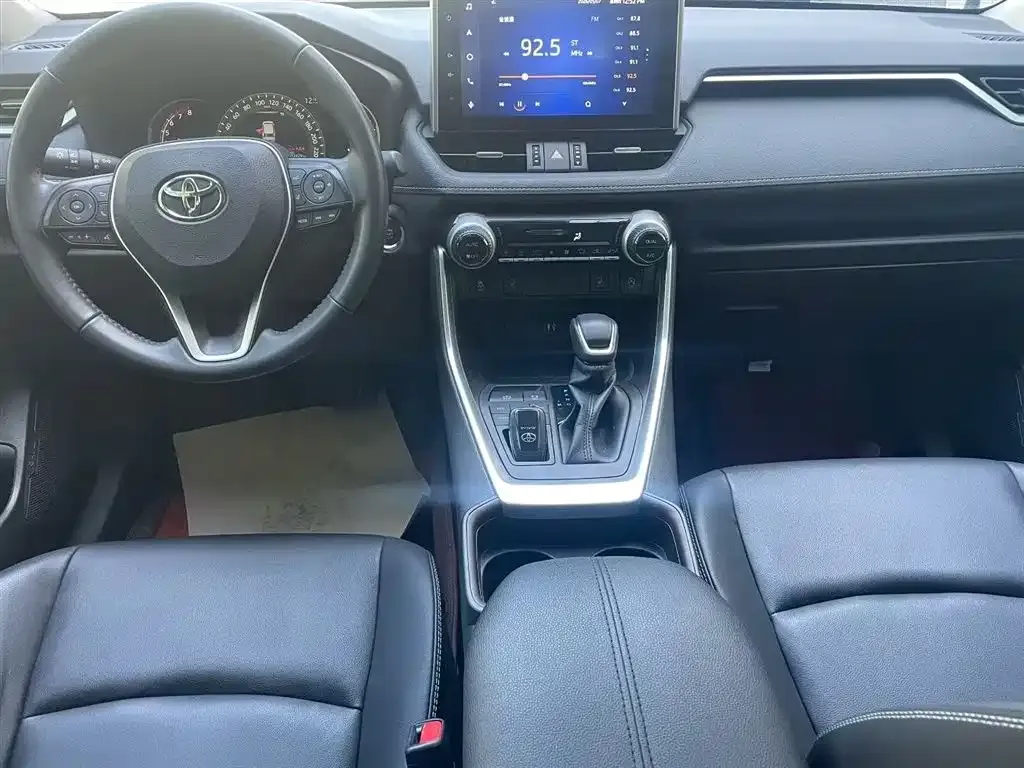 Toyota RAV4 2021 из CN, фото 5