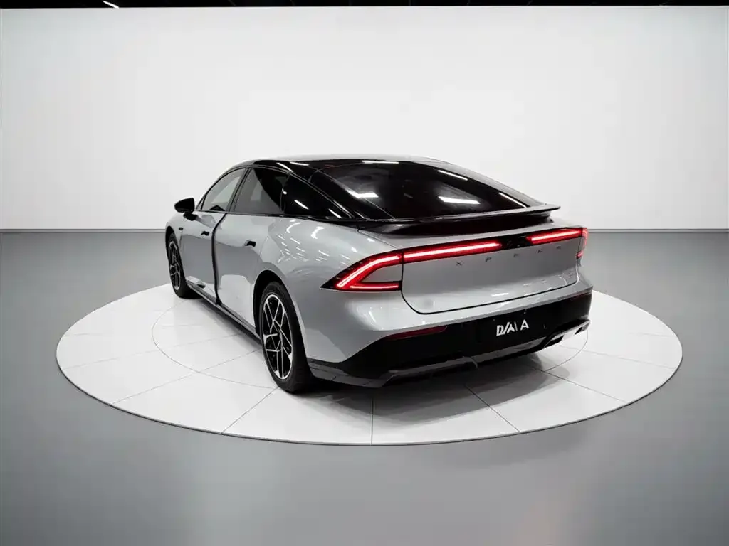 XPeng P7+ — фото 2