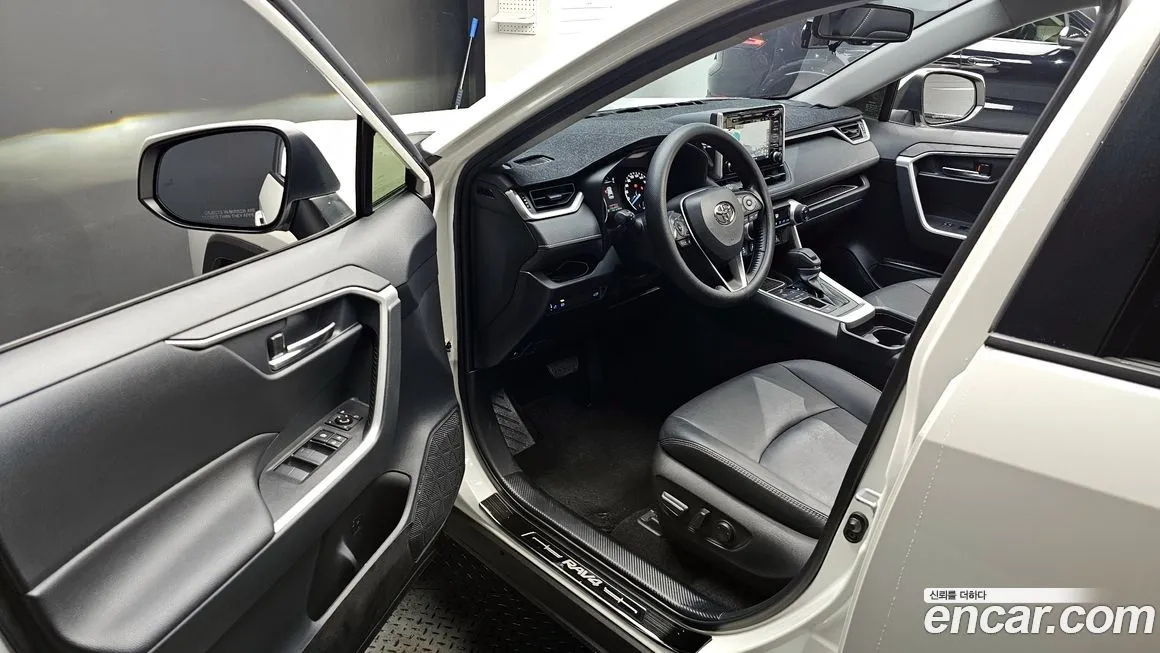 Toyota RAV4 2021 из KR, фото 10