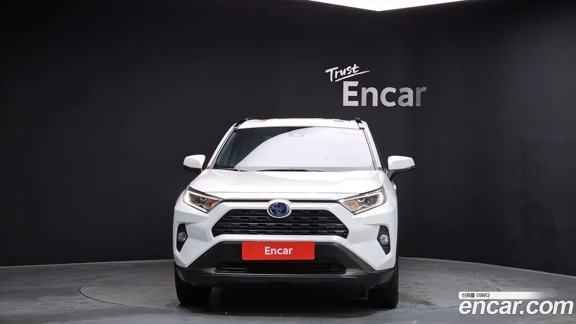 Toyota RAV4 2021 из KR, фото 4