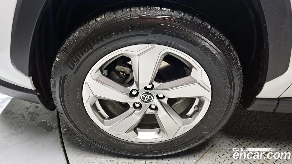 Toyota RAV4 2021 из KR, фото 9