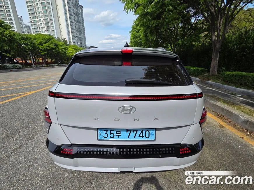 Hyundai Kona — фото 10