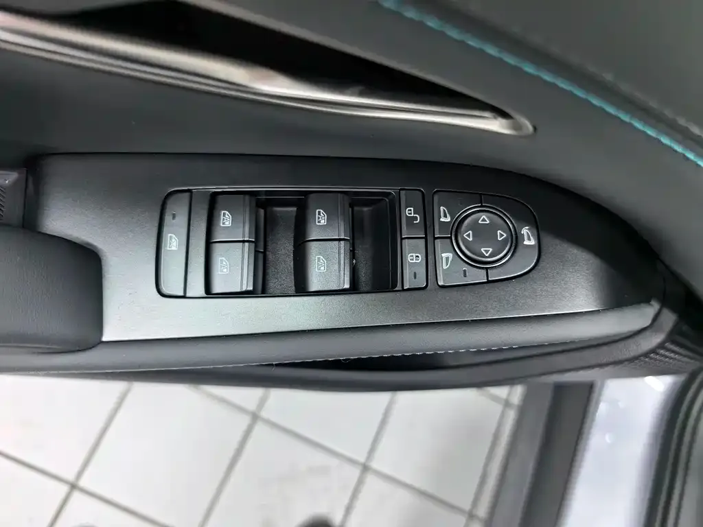 BYD Qin L — фото 3