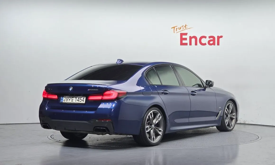 BMW 5-Series 2021 из KR, фото 3